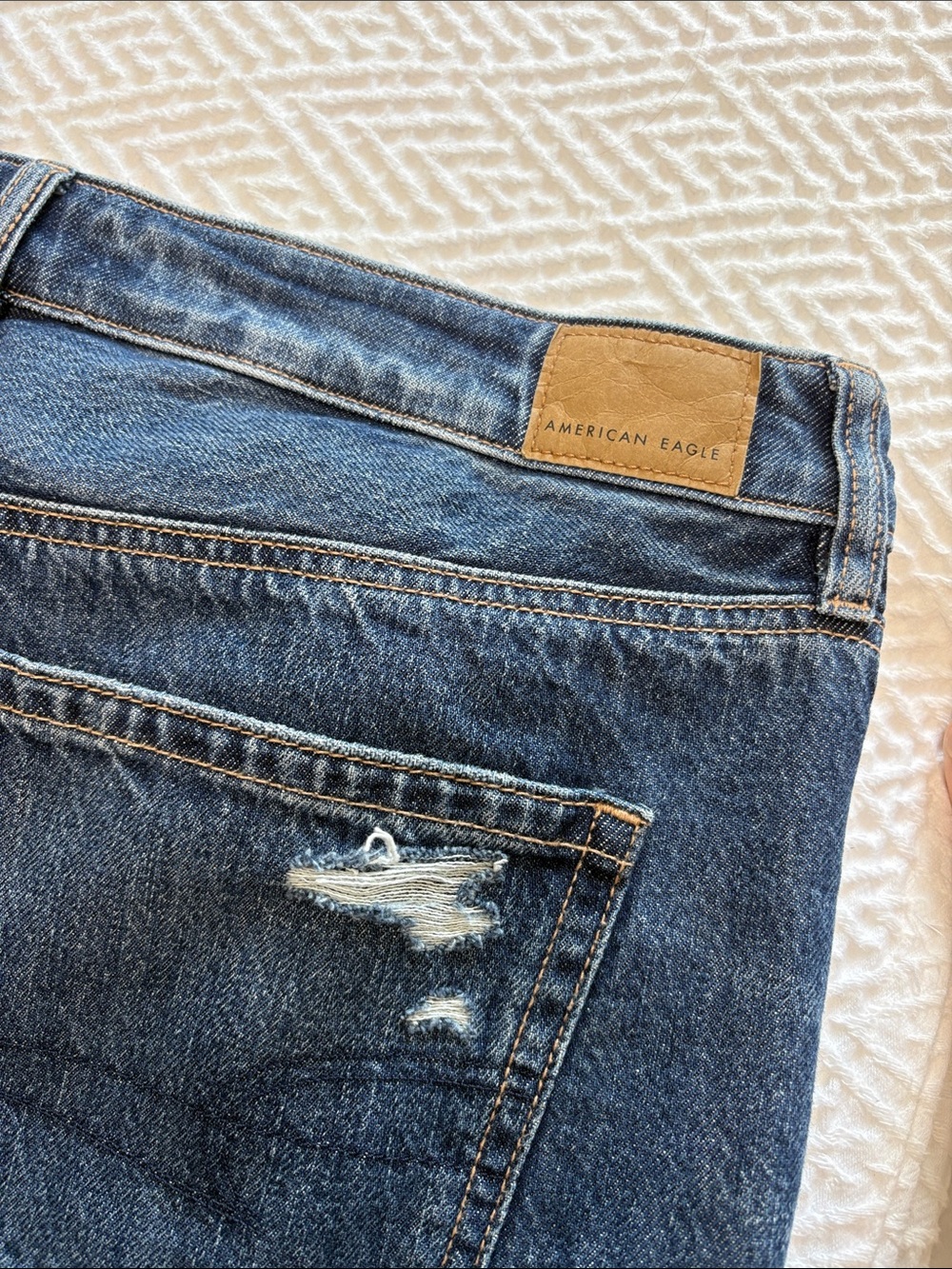 NWOT American Eagle Super High-Rise Baggy Wide Leg Jeans - Picture 10 of 11